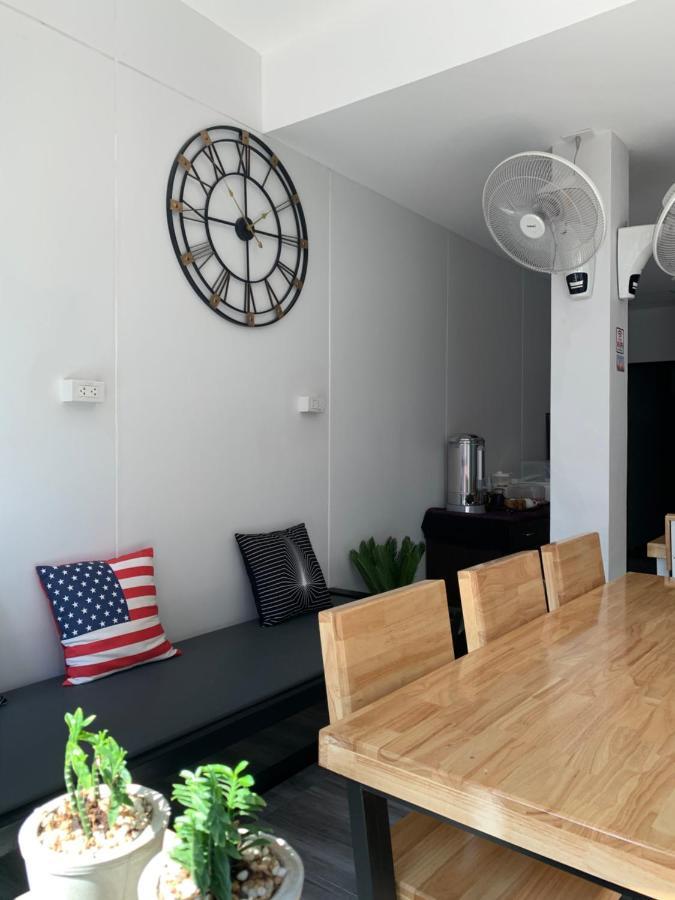 Youniverse Homestay Chiang Mai Dış mekan fotoğraf